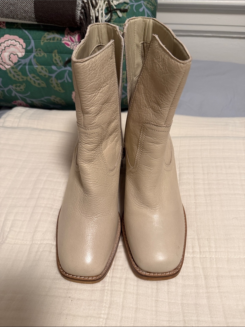 Seychelles Cream Leather Square-Toe Ankle Booties